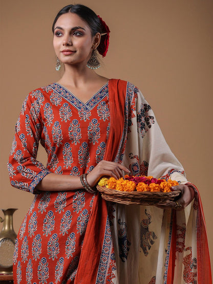 Women Rust Ethnic Motifs Printed Regular Pure Cotton Kurta with Trousers & With Dupatta