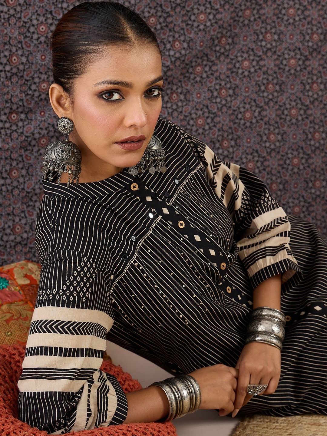 Women Printed Regular Pure Cotton Kurta with Trousers