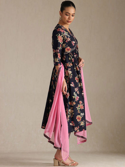 Dhiyona SO Women's Women Floral Printed Empire Beads and Stones Kurta with Trousers & With Dupatta