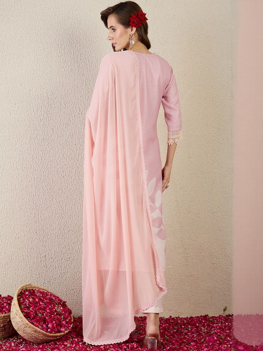 Women Floral Printed Linen Kurta with Trousers & Dupatta