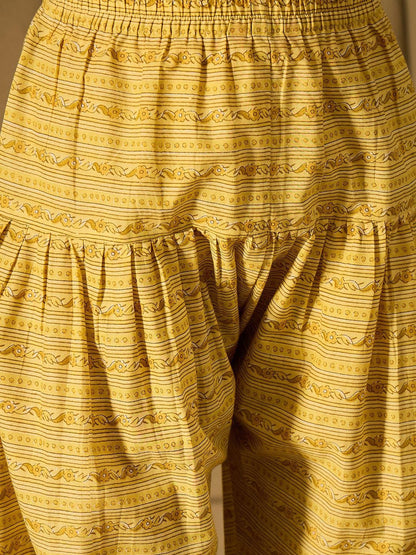 Floral Printed V-Neck Pure Cotton Straight Kurta With Salwar & Dupatta