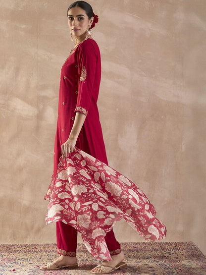 Ethnic Motifs Embroidered Thread Work Straight Kurta With Trousers & Dupatta