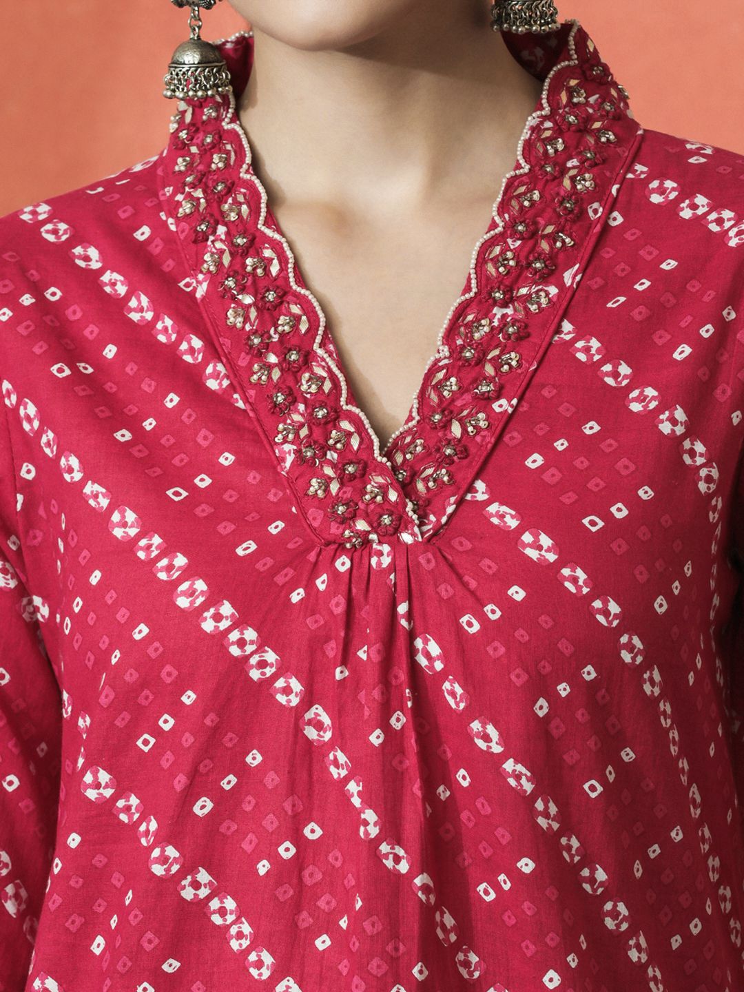 Dhiyona SN Women's Bandhani Printed V-Neck Pleated Pure Cotton Straight Kurta With Trouser & Dupatta