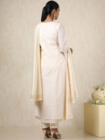Dhiyona SO Women's Alina Cut Floral Embroidered Notch Neck Chanderi Silk Straight Kurta With Trousers & Dupatta