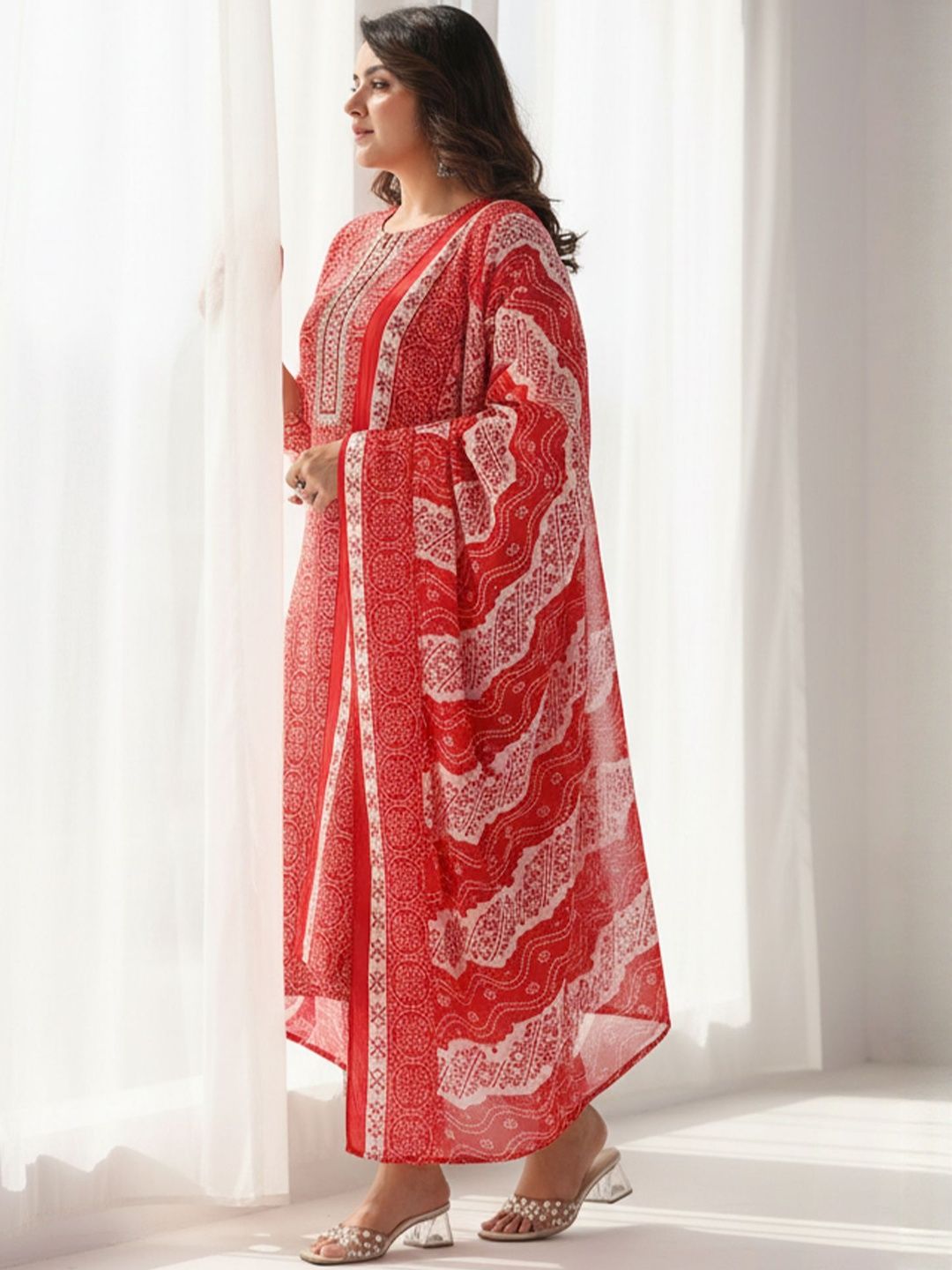 Ethnic Motifs Printed Thread Work Pure Cotton Kurta With Trousers & Dupatta