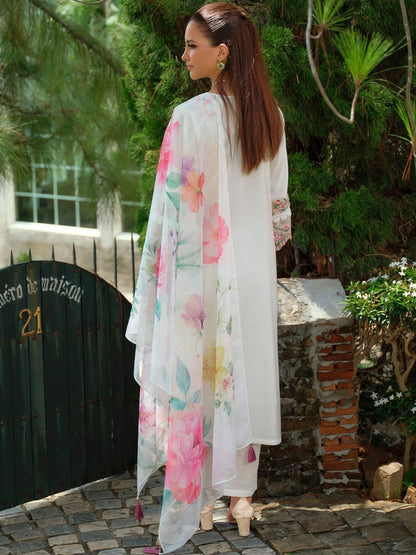 Floral Yoke Design Notch Neck Thread Work A-Line Kurta & Dupatta with Trousers