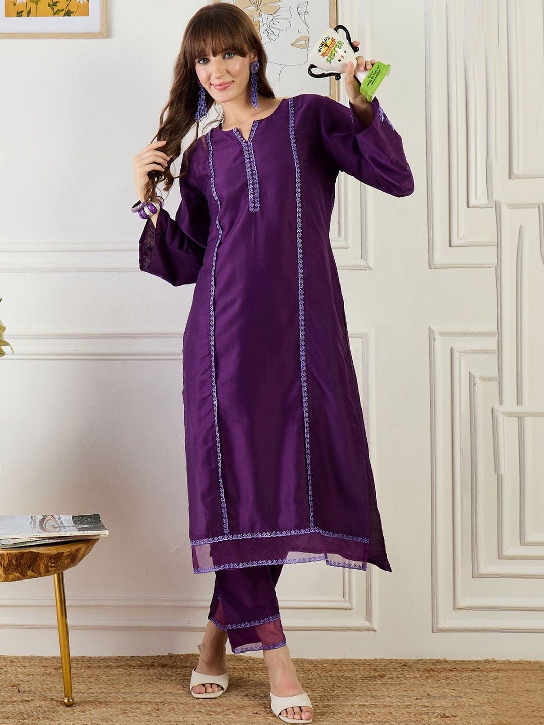 Women Ethnic Motifs Embroidered Regular Thread Work Kurta with Trousers