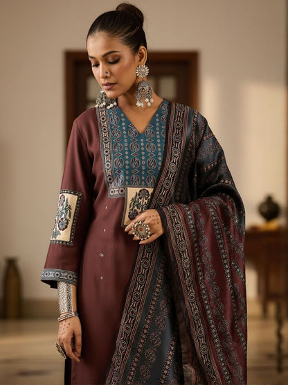 Ethnic Motifs Printed V-Neck Straight Kurta With Trousers & Dupatta