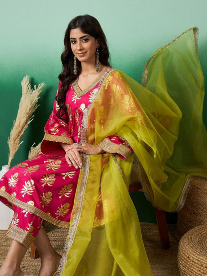 Dhiyona SN Women's Floral Printed Flared Sleeves A-Line Kurta With Trousers & Organza Dupatta