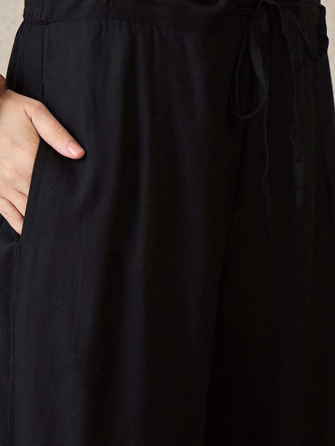 Floral Embroidered Notch Neck Empire Thread Work A-Line Kurta With Palazzo