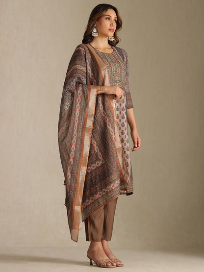 Dhiyona SO Women's Women Ethnic Motifs Printed Regular Beads and Stones Kurta With Trousers & Dupatta