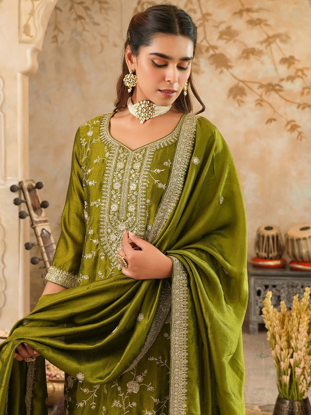 Dhiyona IE Ethnic Motifs Embroidered Regular Sequinned Kurta with Trousers & Dupatta
