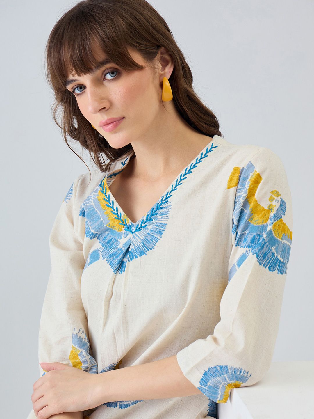 Women Printed Regular Thread Work Pure Cotton Kurta with Trousers