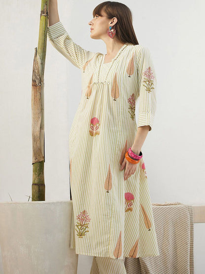 Dhiyona IE Floral Printed Pure Cotton V-Neck Tunic With Trousers