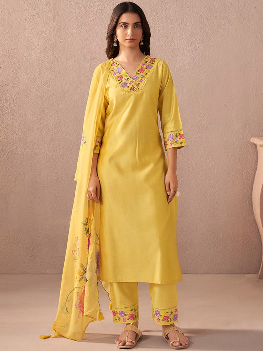 Dhiyona IE Women Floral Embroidered Work Liva Kurta with Trousers & With Dupatta
