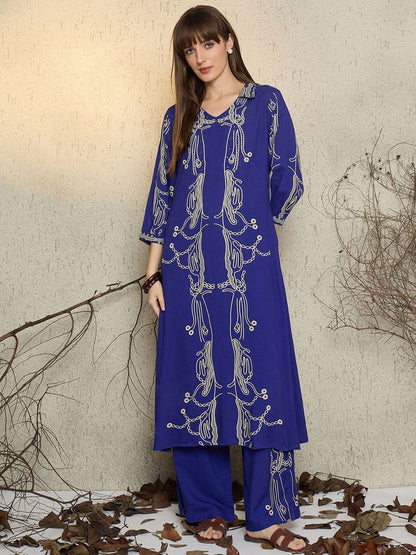 Women Printed Regular Beads and Stones Kurta with Trousers