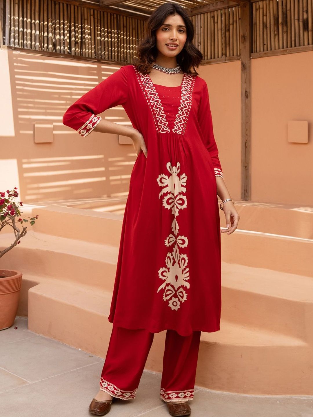 Women Ethnic Motifs Embroidered A-Line Kurta with Palazzos