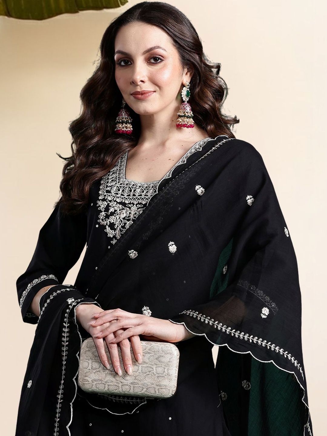 Dhiyona IE Women Ethnic Motifs Embroidered Regular Thread Work Pure Cotton Kurta with Trousers & With Dupatta