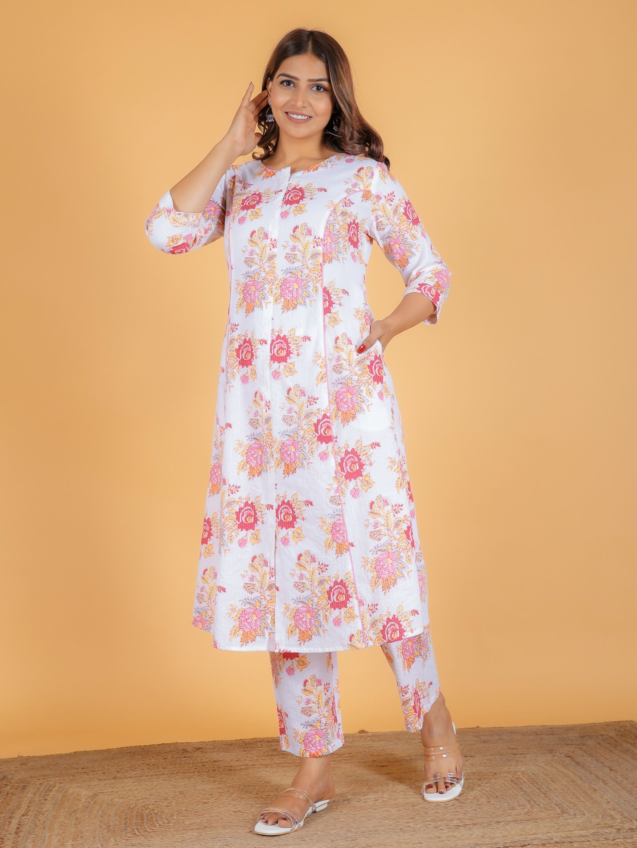 Women's A-line Kantha Cotton Floral Print Women's Kurta - White