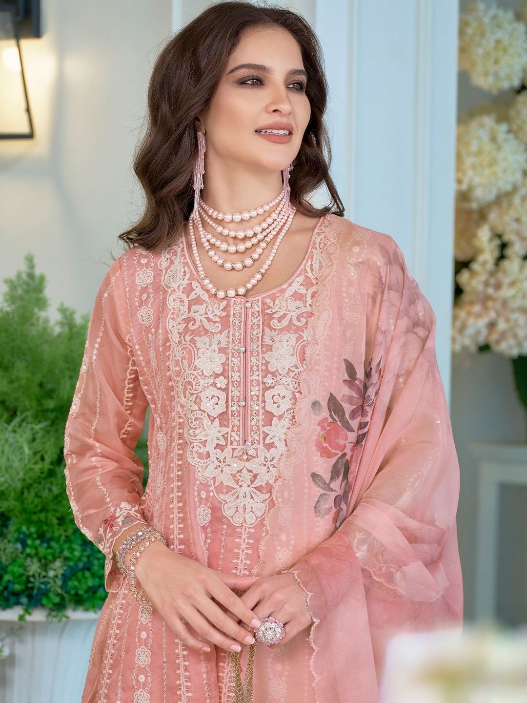 Women Ethnic Motifs Embroidered Regular Thread Work Kurta with Trousers & With Dupatta