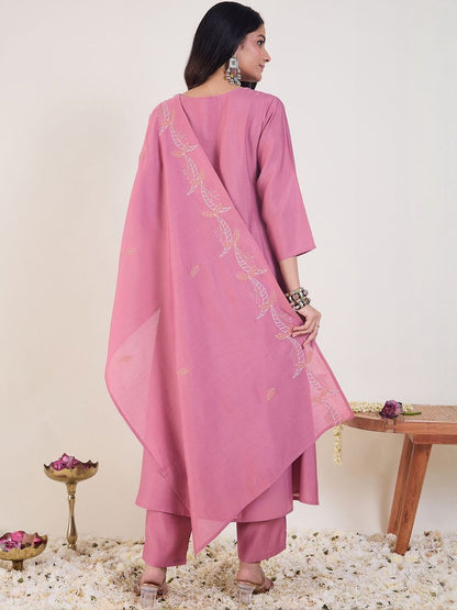Floral Embroidered Thread Work A-Line Kurta & Trousers With Dupatta