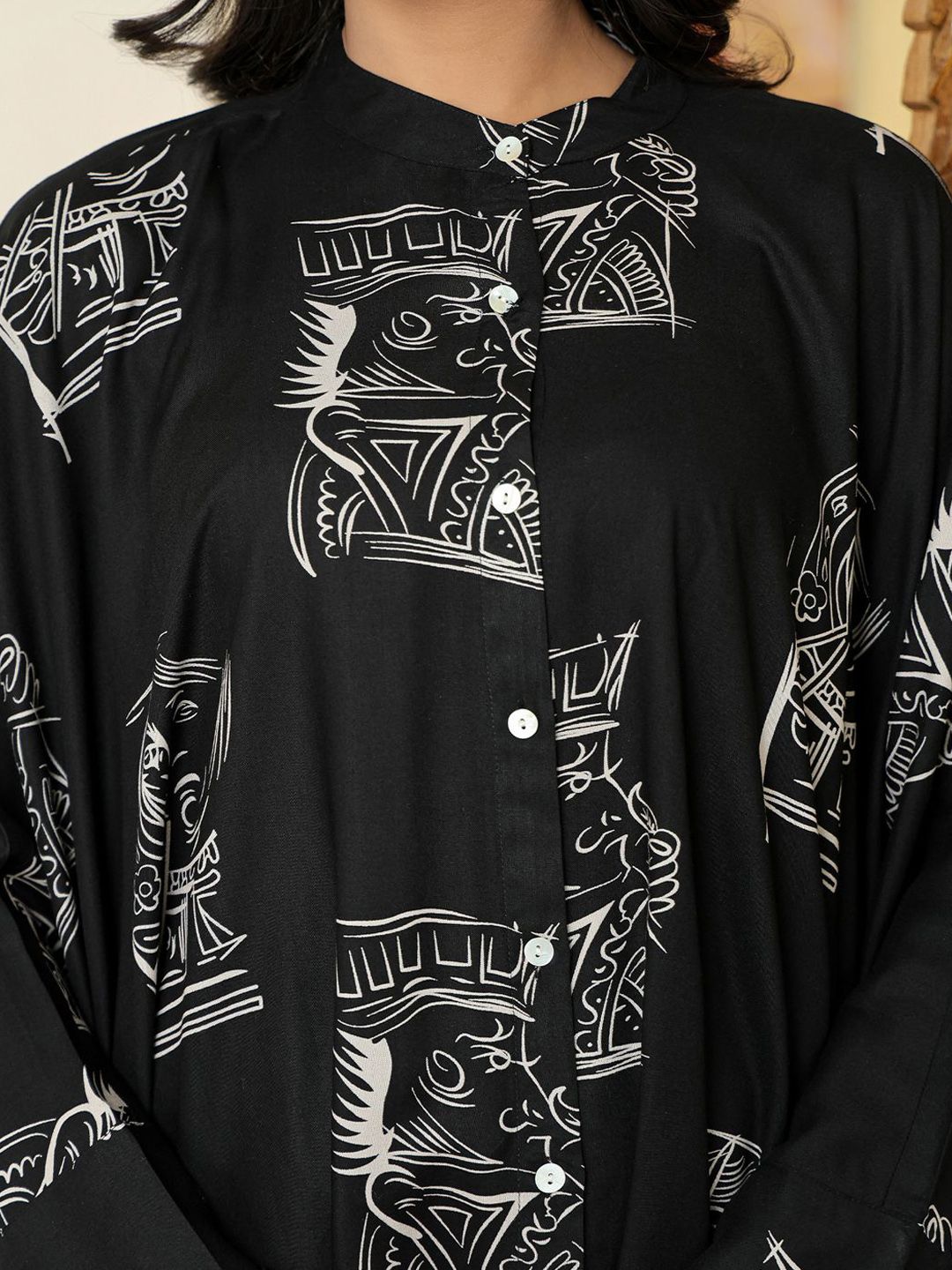 Women Printed Kaftan Kurta with Trousers