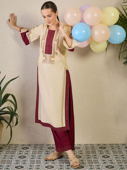 Women Ethnic Motifs Embroidered Regular Thread Work Kurta with Trousers