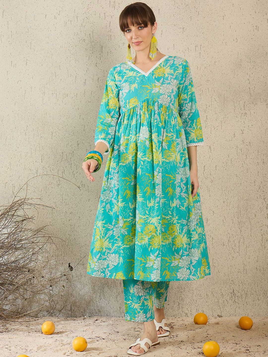 Floral Printed Regular Pure Cotton A-Line Kurta With Trousers
