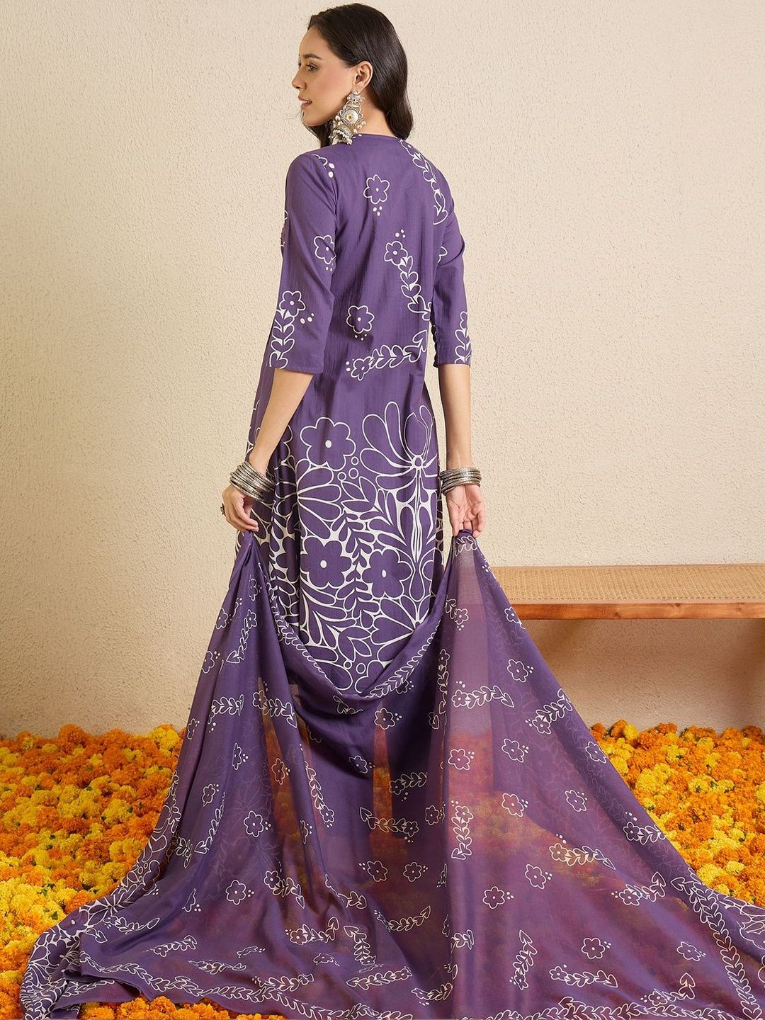 Women Floral Printed Panelled Thread Work Pure Cotton Kurta with Trousers & With Dupatta