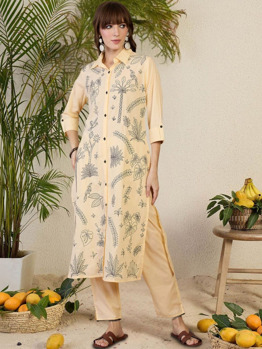 Women Ethnic Motifs Embroidered Regular Thread Work Pure Cotton Kurta with Trousers