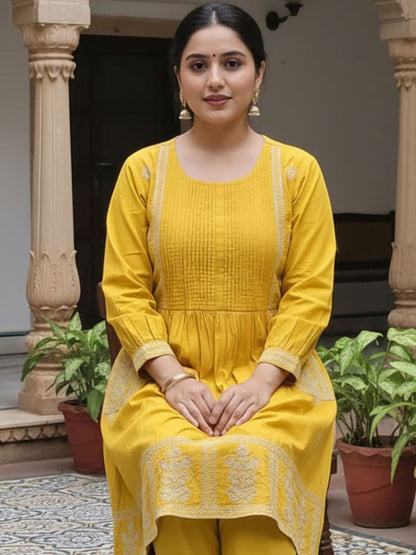 Women Ethnic Motifs Embroidered Panelled Thread Work Cotton Kurta with Trousers