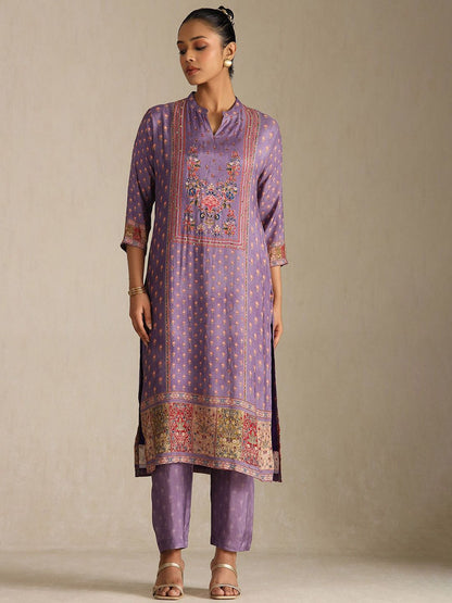 Dhiyona SO Women's Women Floral Printed Sequinned Kurta Set With Dupatta