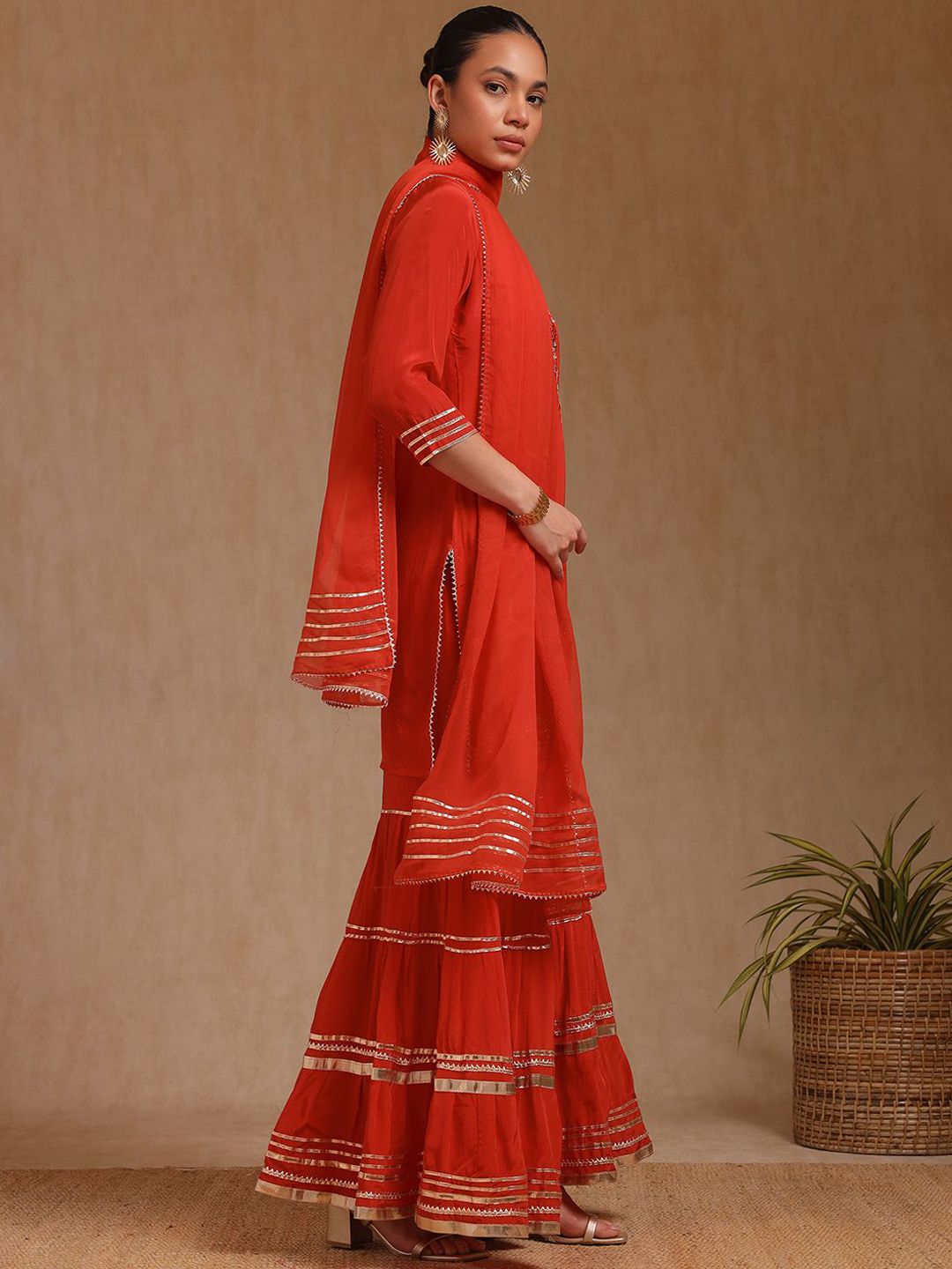 Dhiyona SO Women's Women Floral Regular Mirror Work Silk Crepe Kurta with Sharara & With Dupatta