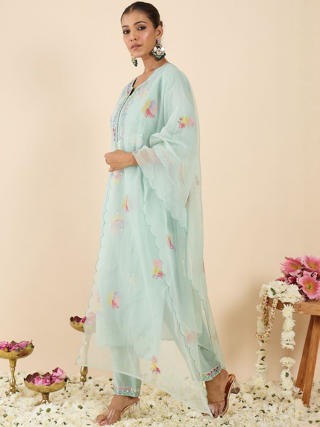 Women Floral Embroidered Regular Mirror Work Kurta with Trousers & With Dupatta