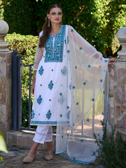 Women Floral Embroidered Regular Thread Work Kurta with Trousers & With Dupatta