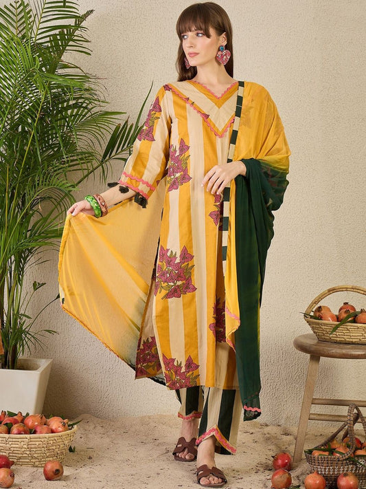 Floral Printed Pure Cotton Kurta with Trousers & With Dupatta